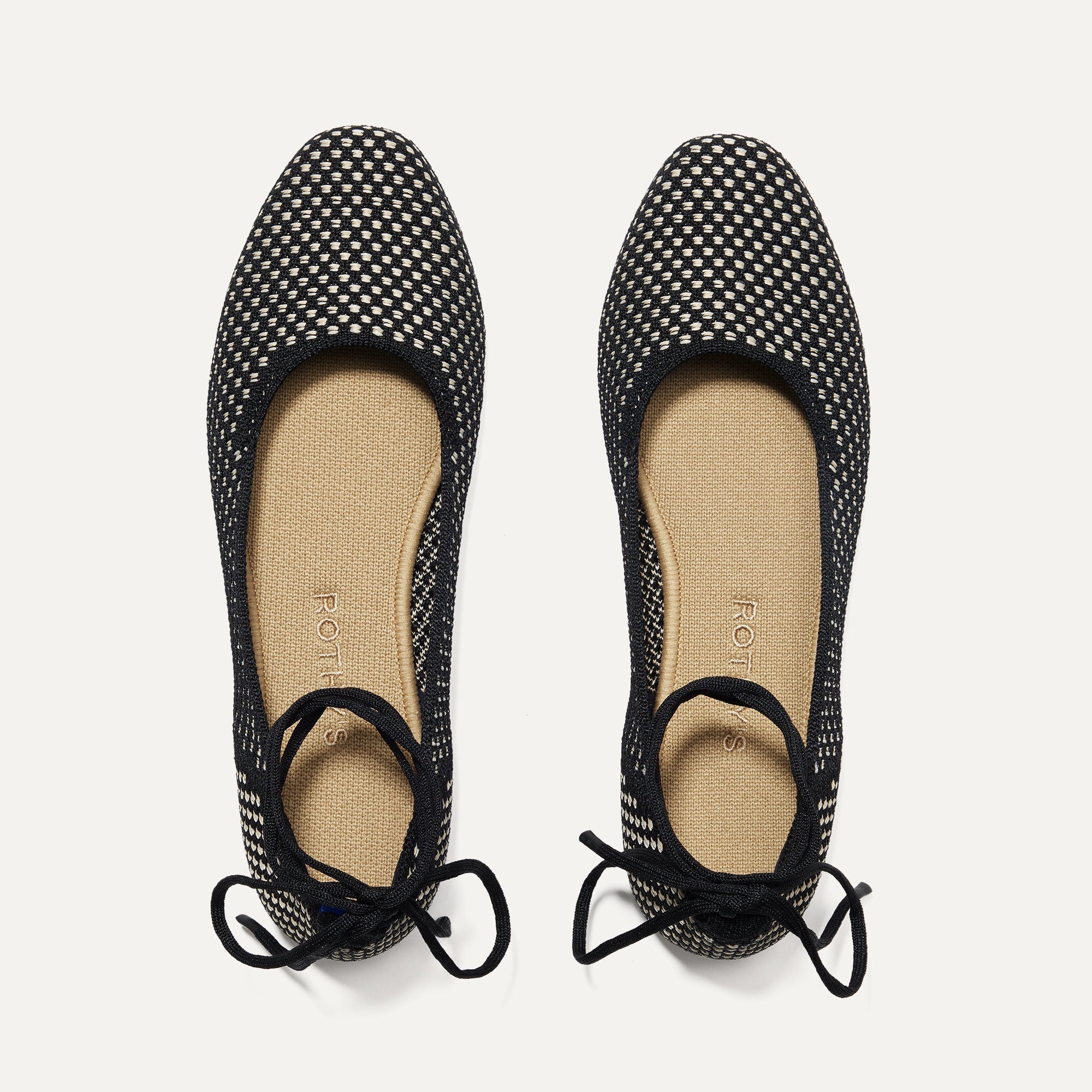 Alternative view of The Square Wrap