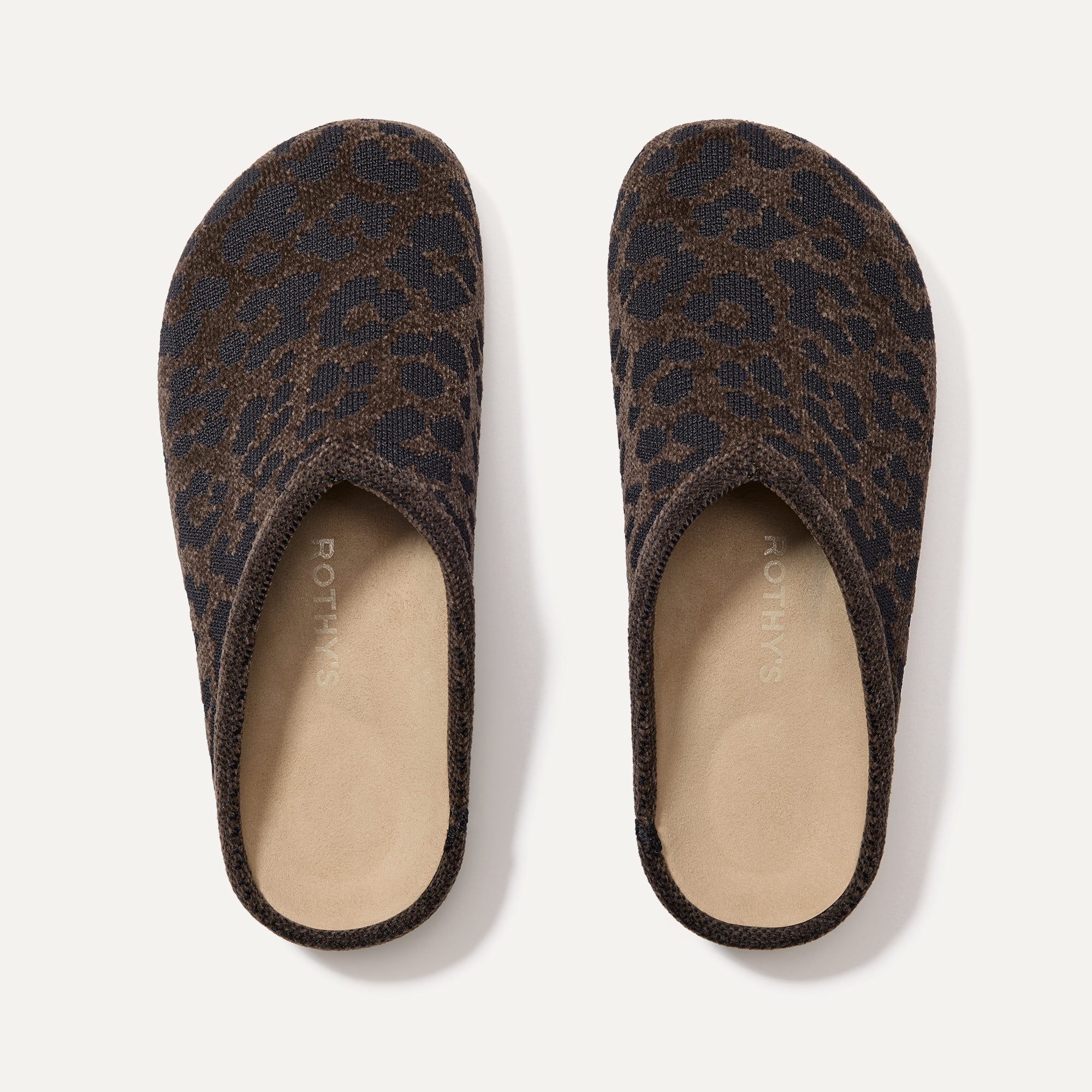 The ReVelvet™ Casual Clog   ReVelvet™ Cheetah